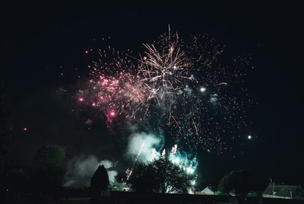 how to plan a luxury wedding weekend in Paris