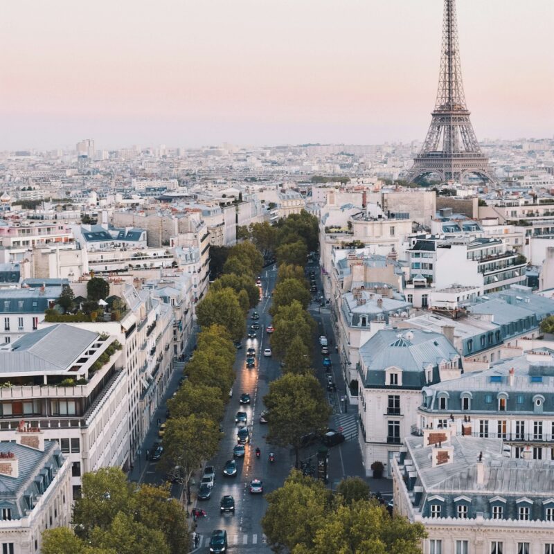 How to Plan a Wedding in Paris from Abroad